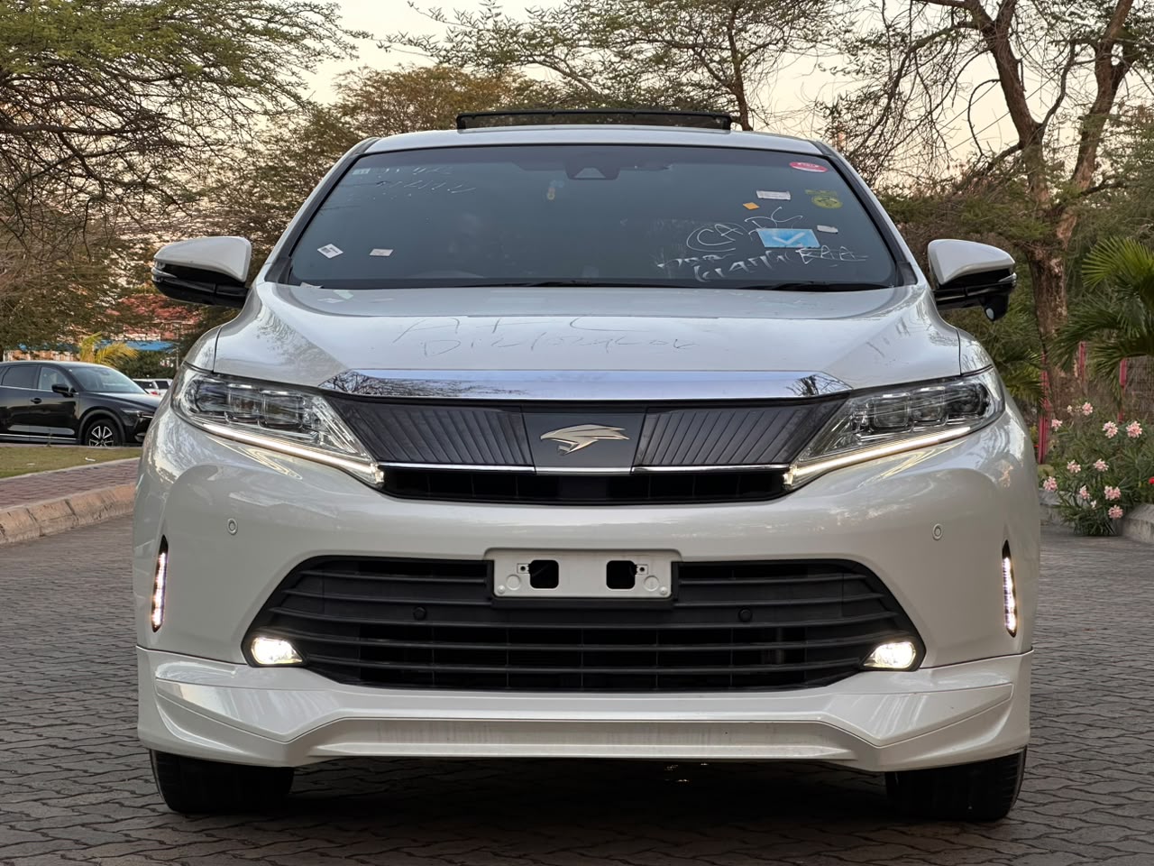 TOYOTA HARRIER NEW MODEL